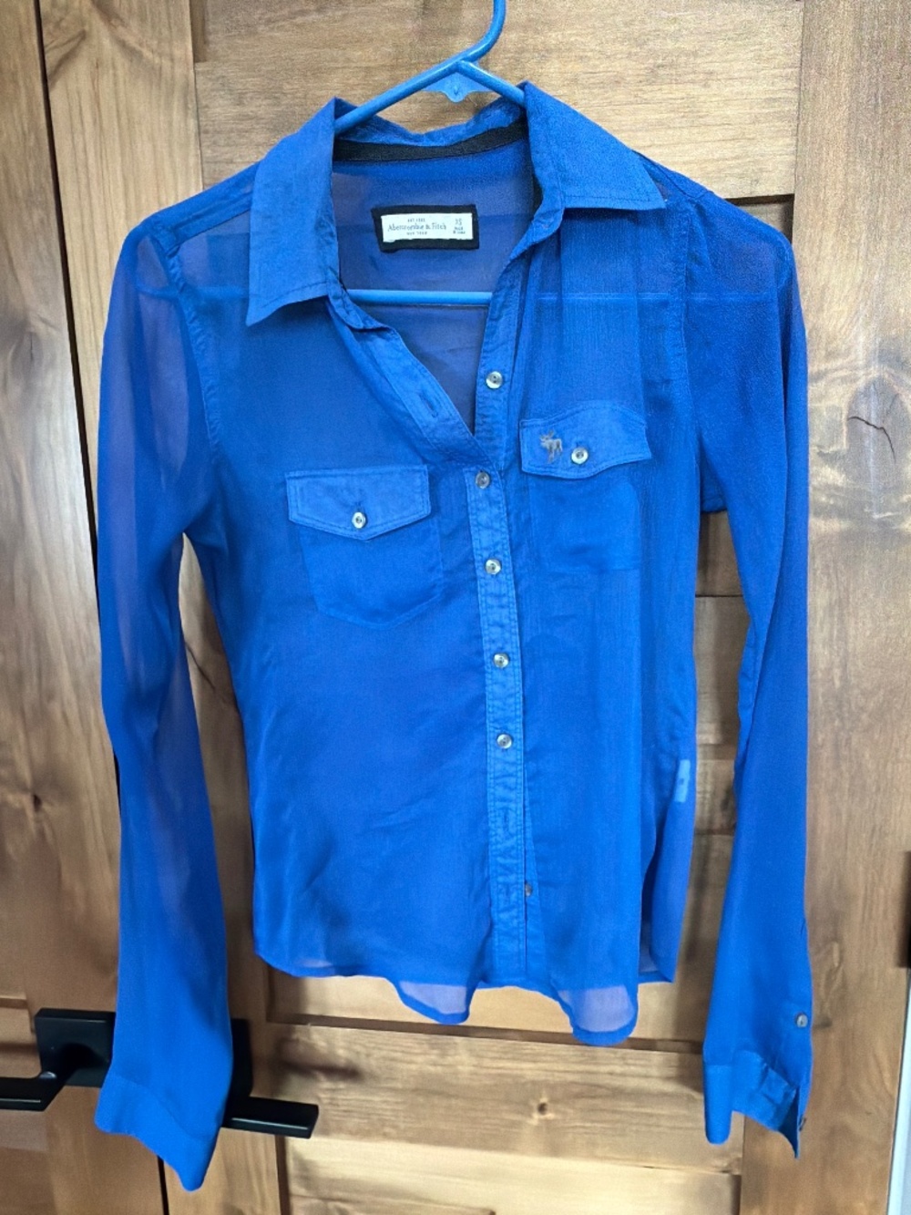 Sheer fabric Abercrombie stylish blouse